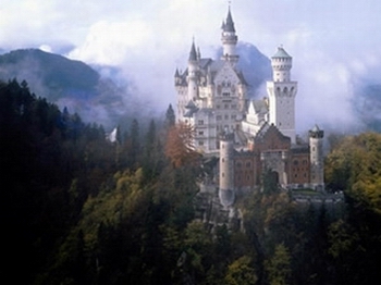 Castello_Neuschwanstein.jpg